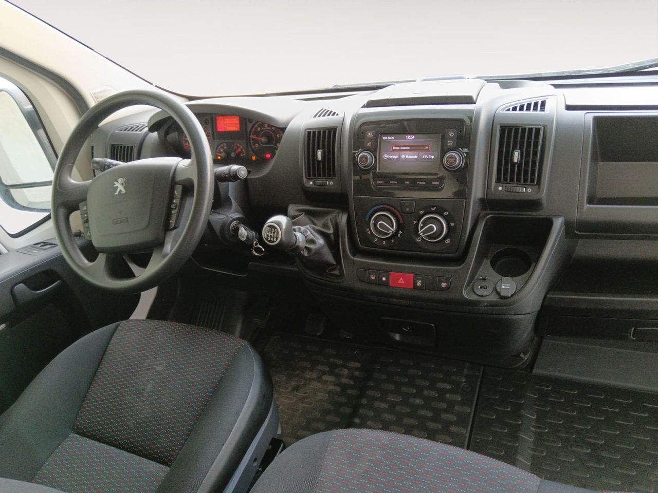 Foto Peugeot Boxer 6