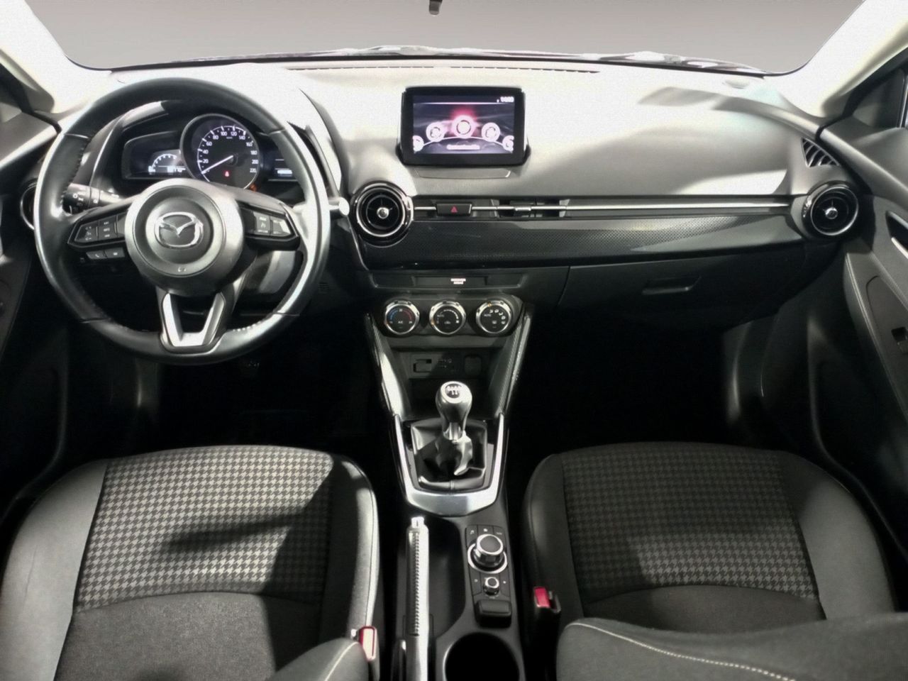 Foto Mazda Mazda2 6