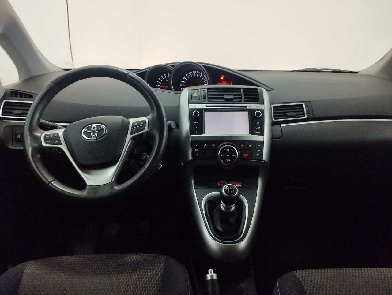 Foto Toyota Corolla Verso 5