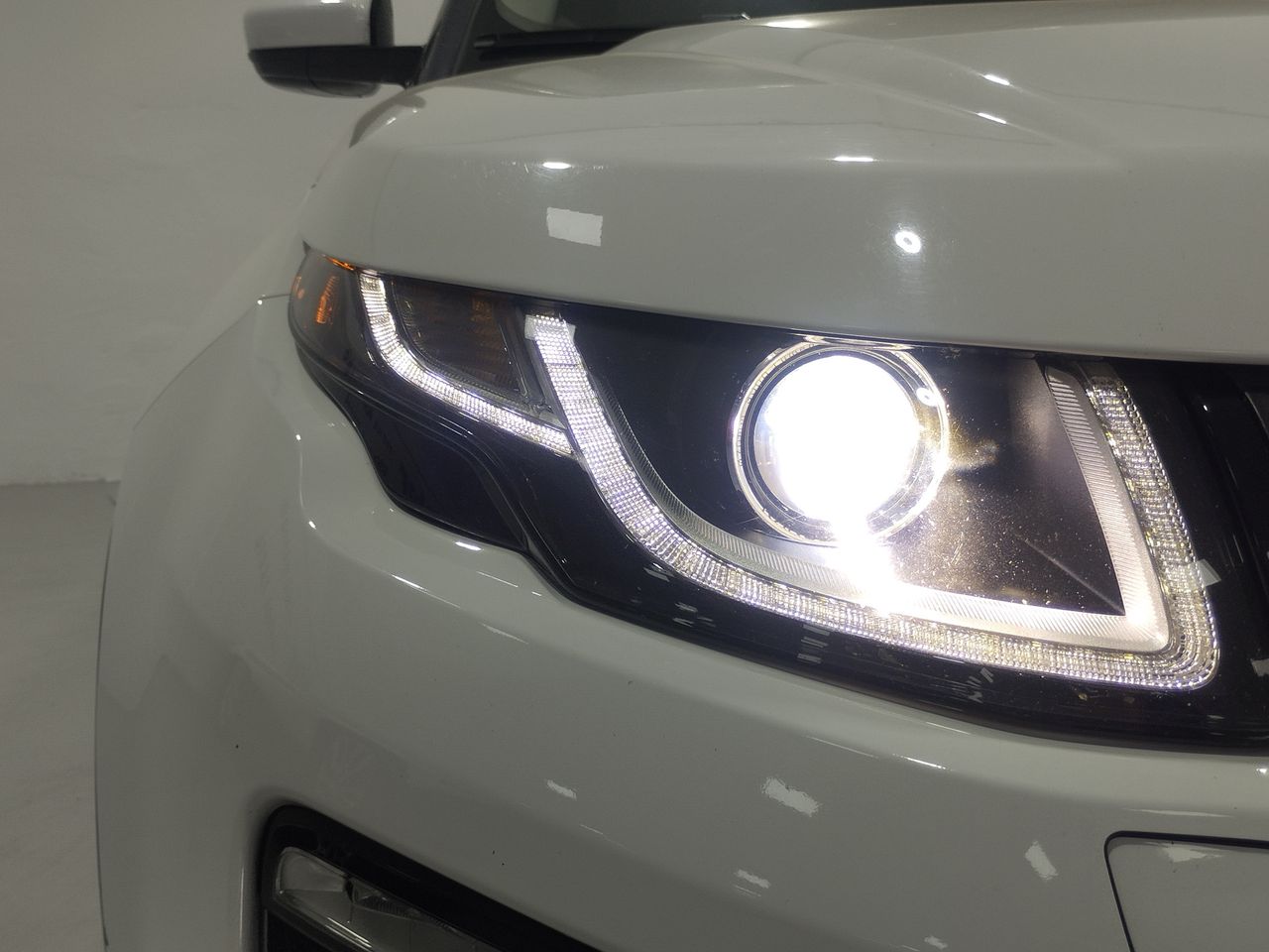 Foto Land-Rover Range Rover Evoque 19