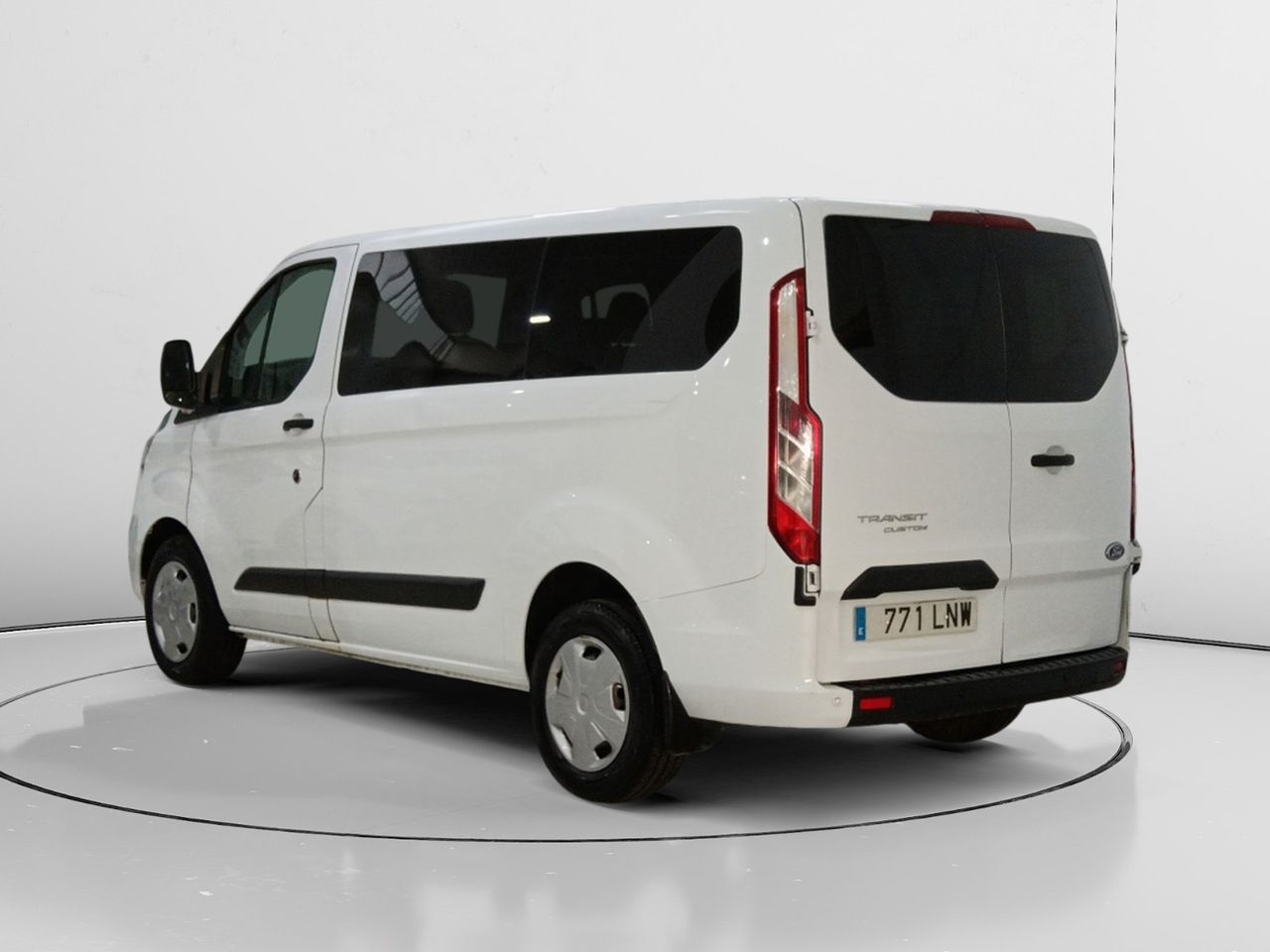 Foto Ford Transit Tourneo 4