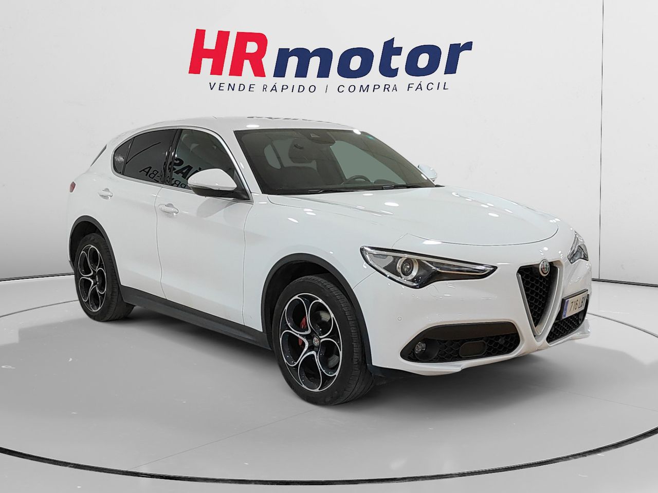 Foto Alfa Romeo Stelvio 1