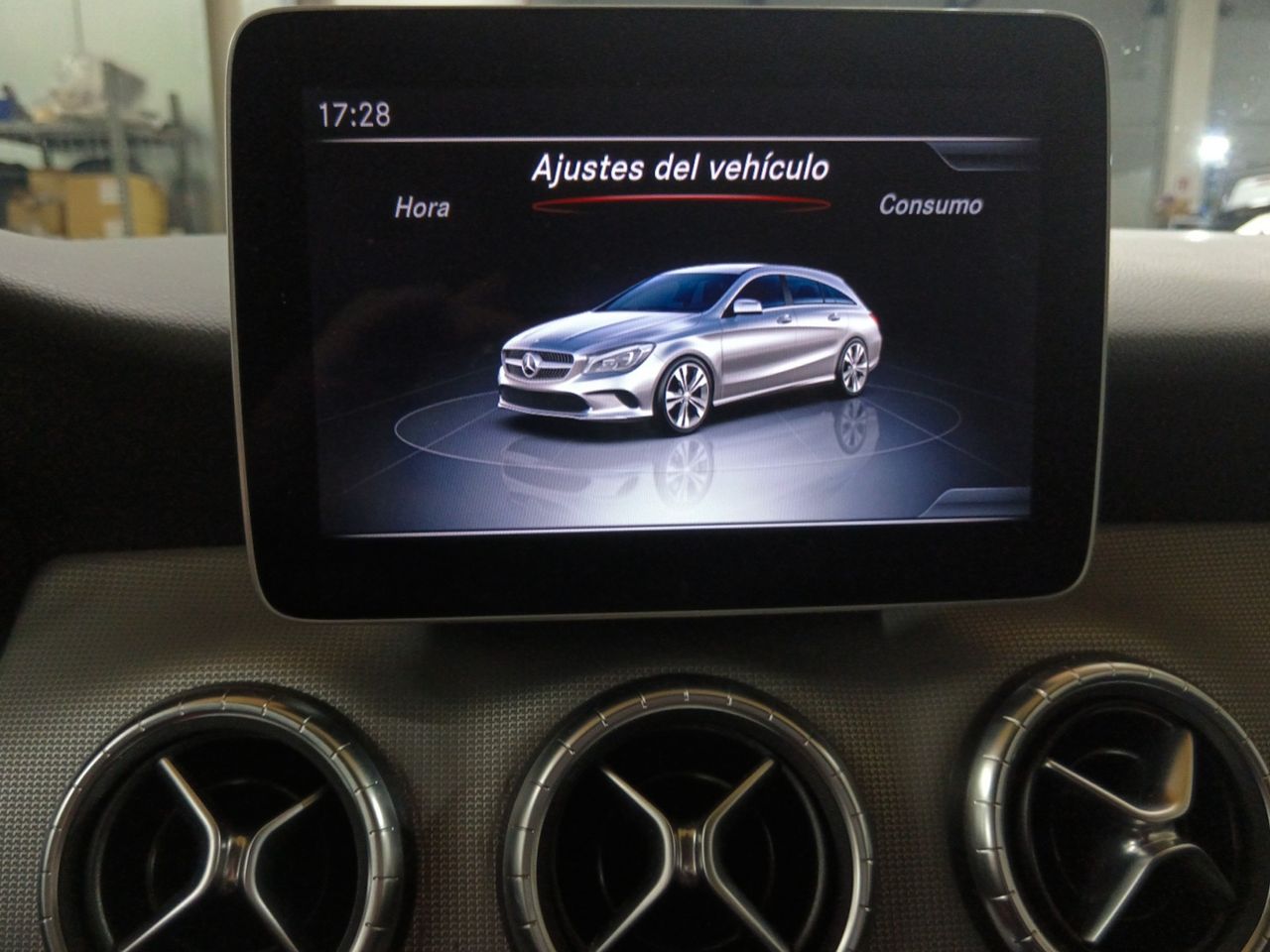 Foto Mercedes-Benz Clase CLA 12