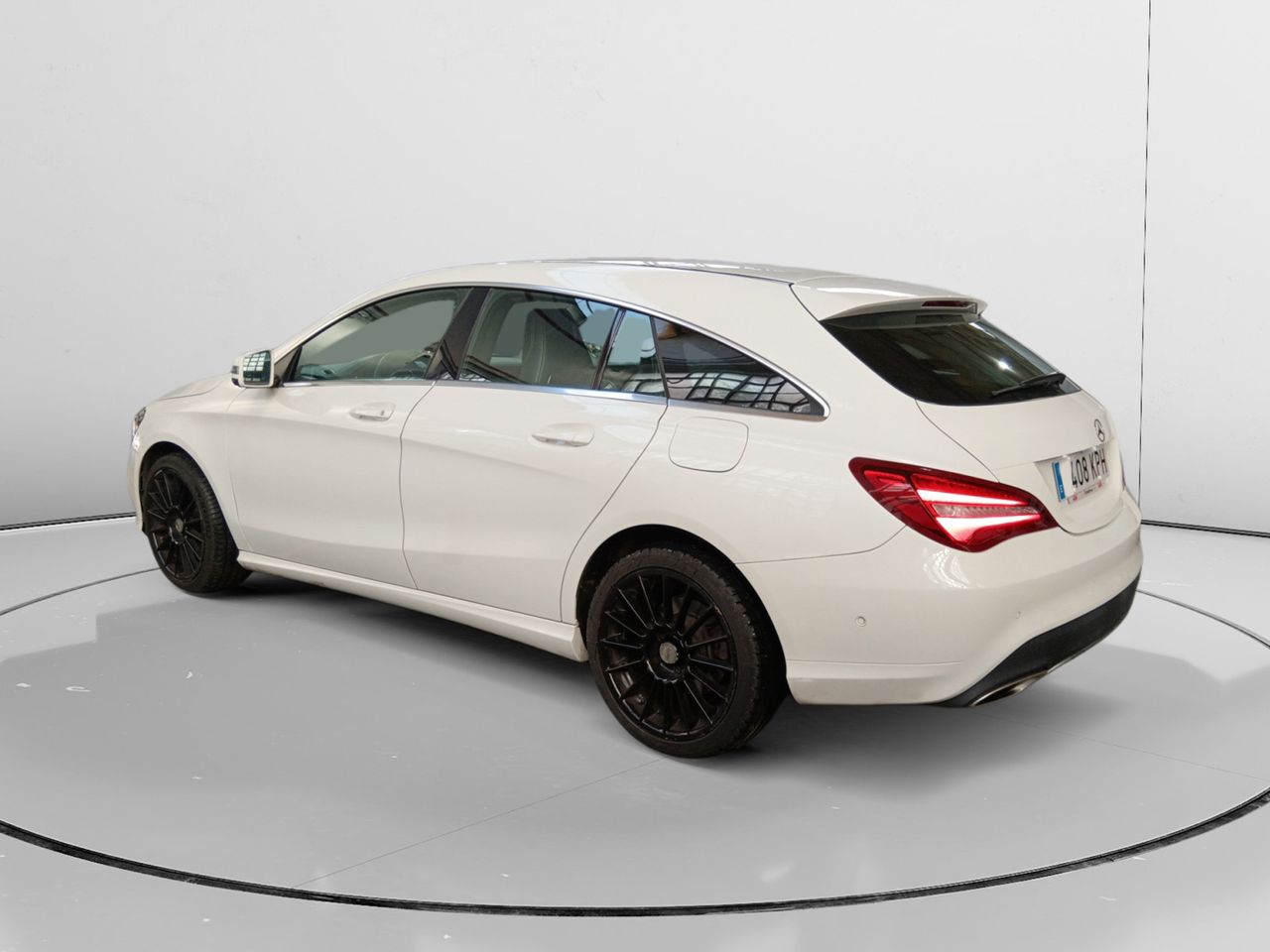 Foto Mercedes-Benz Clase CLA 4