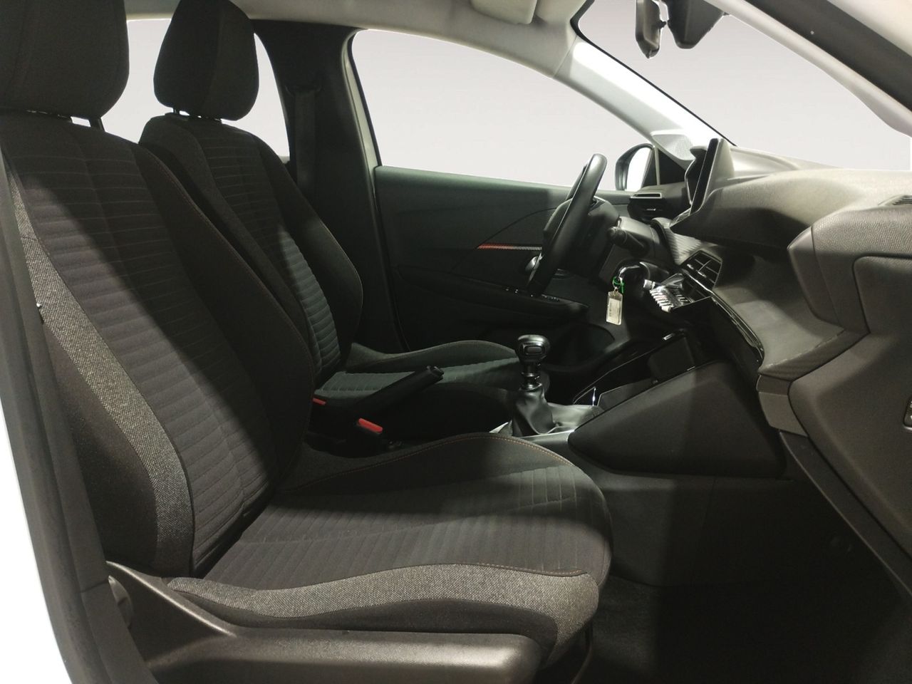 Foto Peugeot 208 10