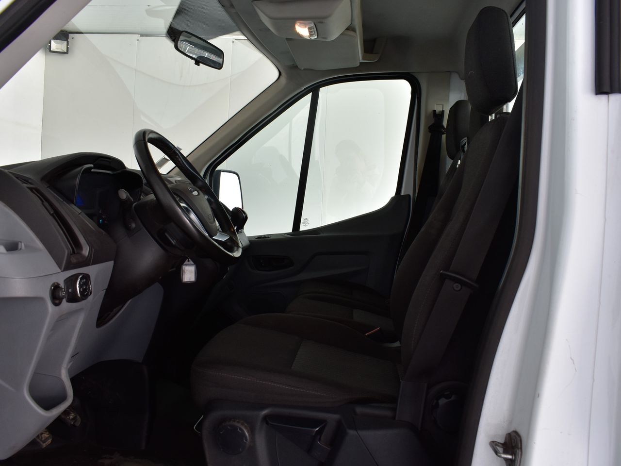 Foto Ford Transit 8