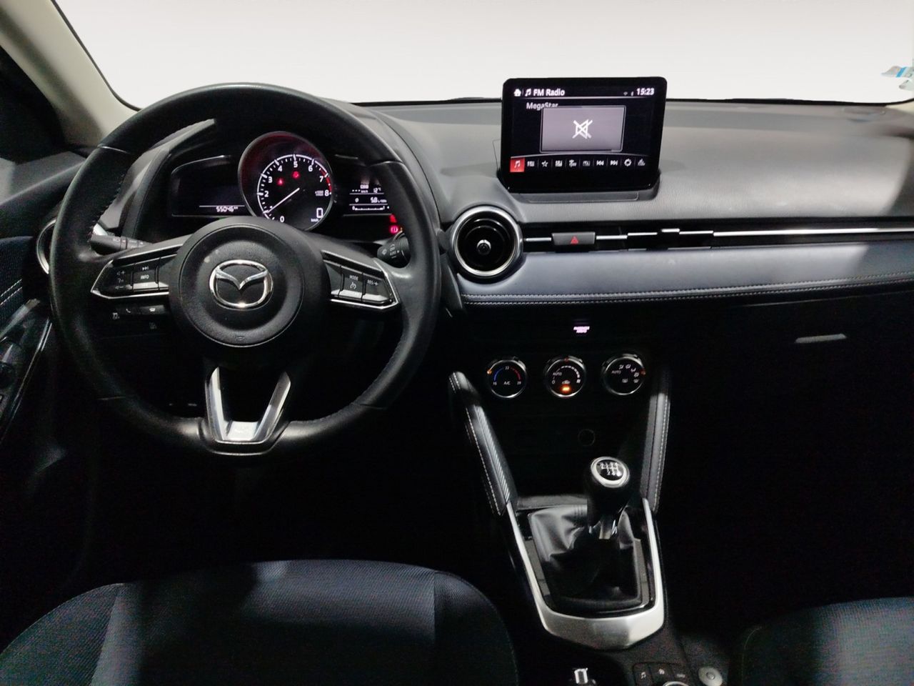 Foto Mazda Mazda2 6