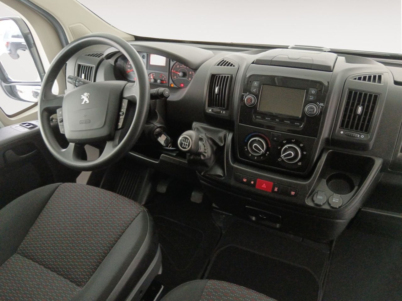 Foto Peugeot Boxer 6