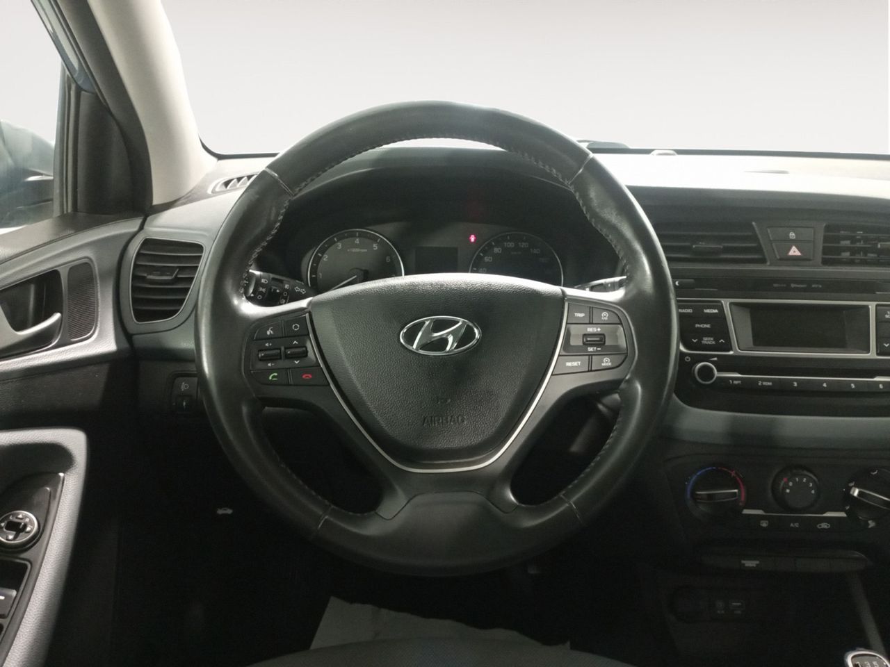 Foto Hyundai i20 7