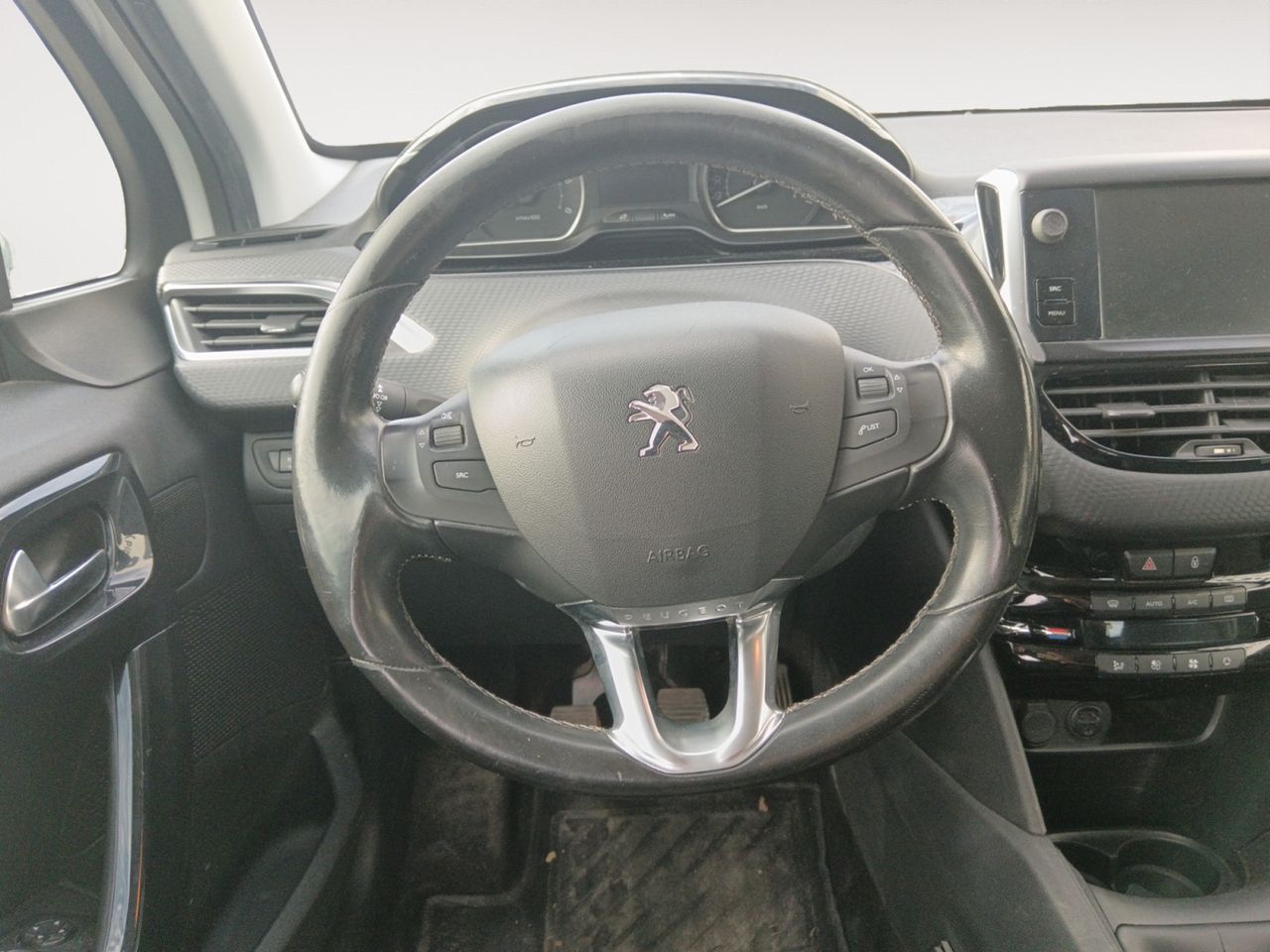 Foto Peugeot 208 7