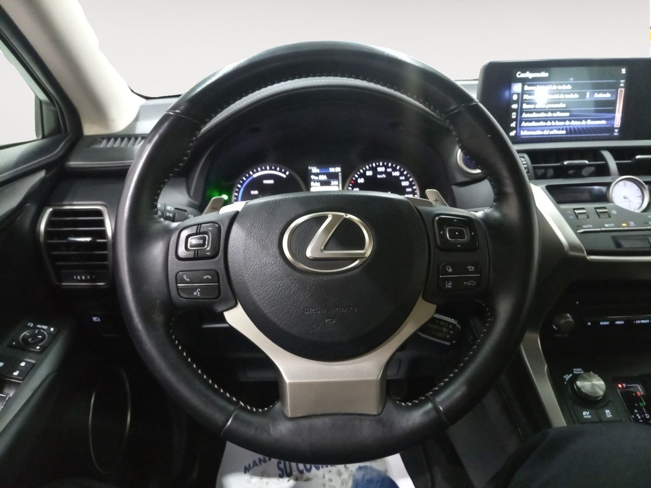 Foto Lexus NX 7