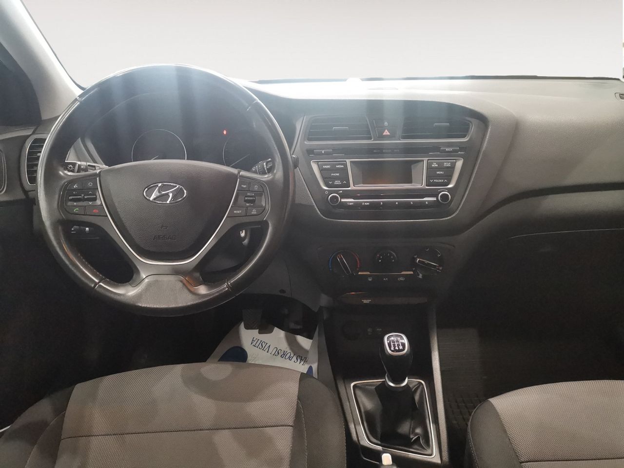 Foto Hyundai i20 6