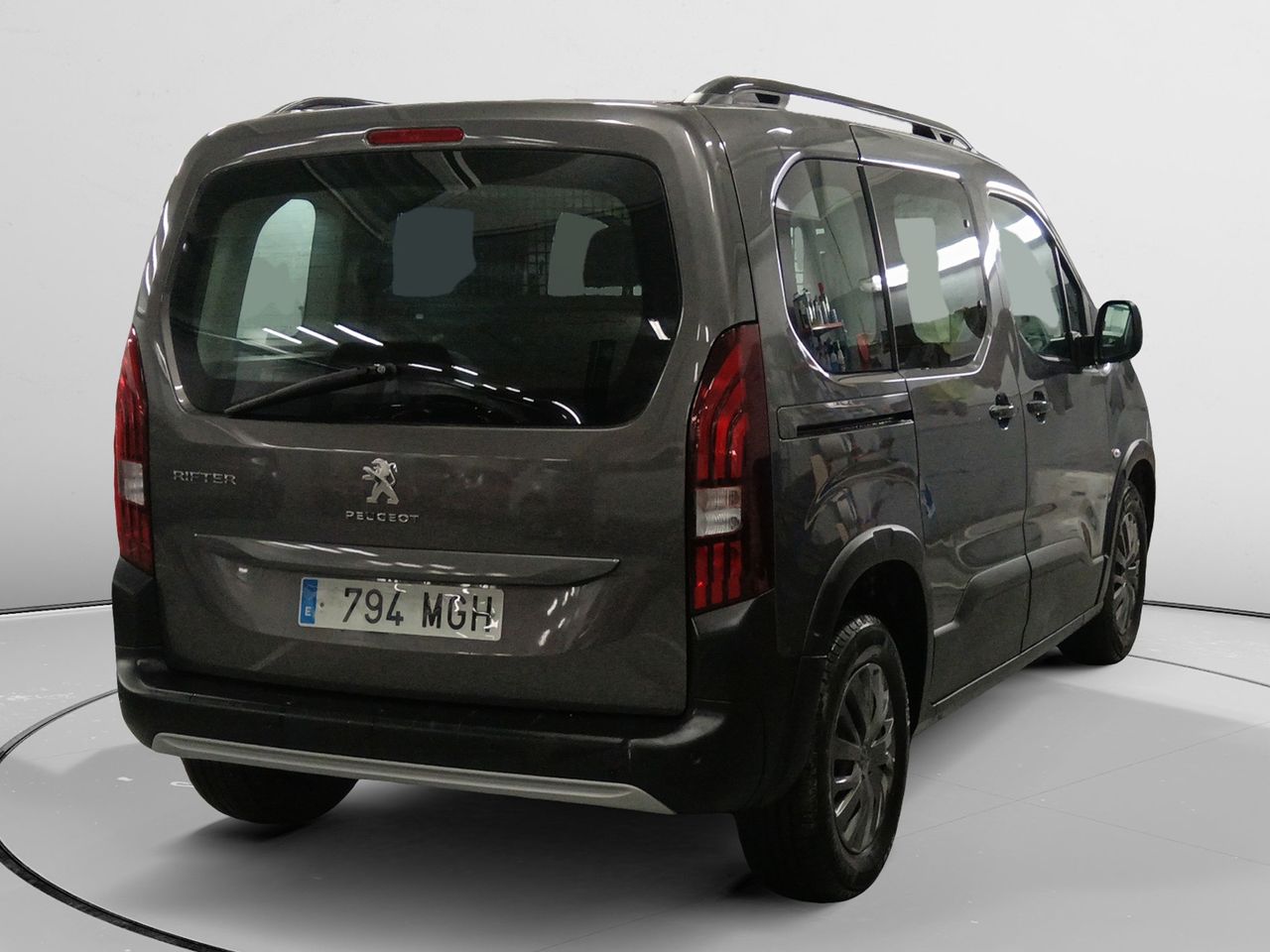 Foto Peugeot Rifter 2