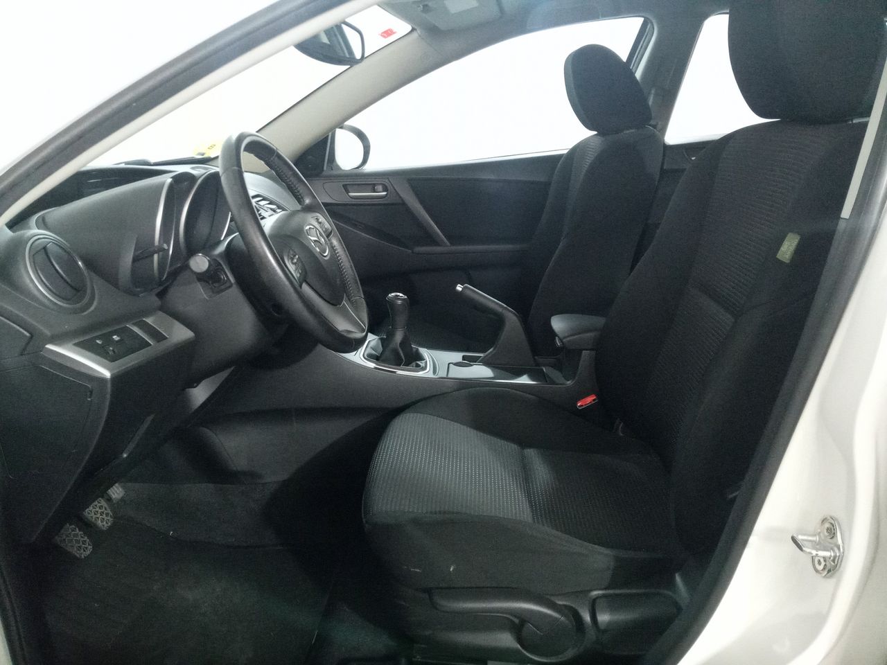 Foto Mazda Mazda3 8