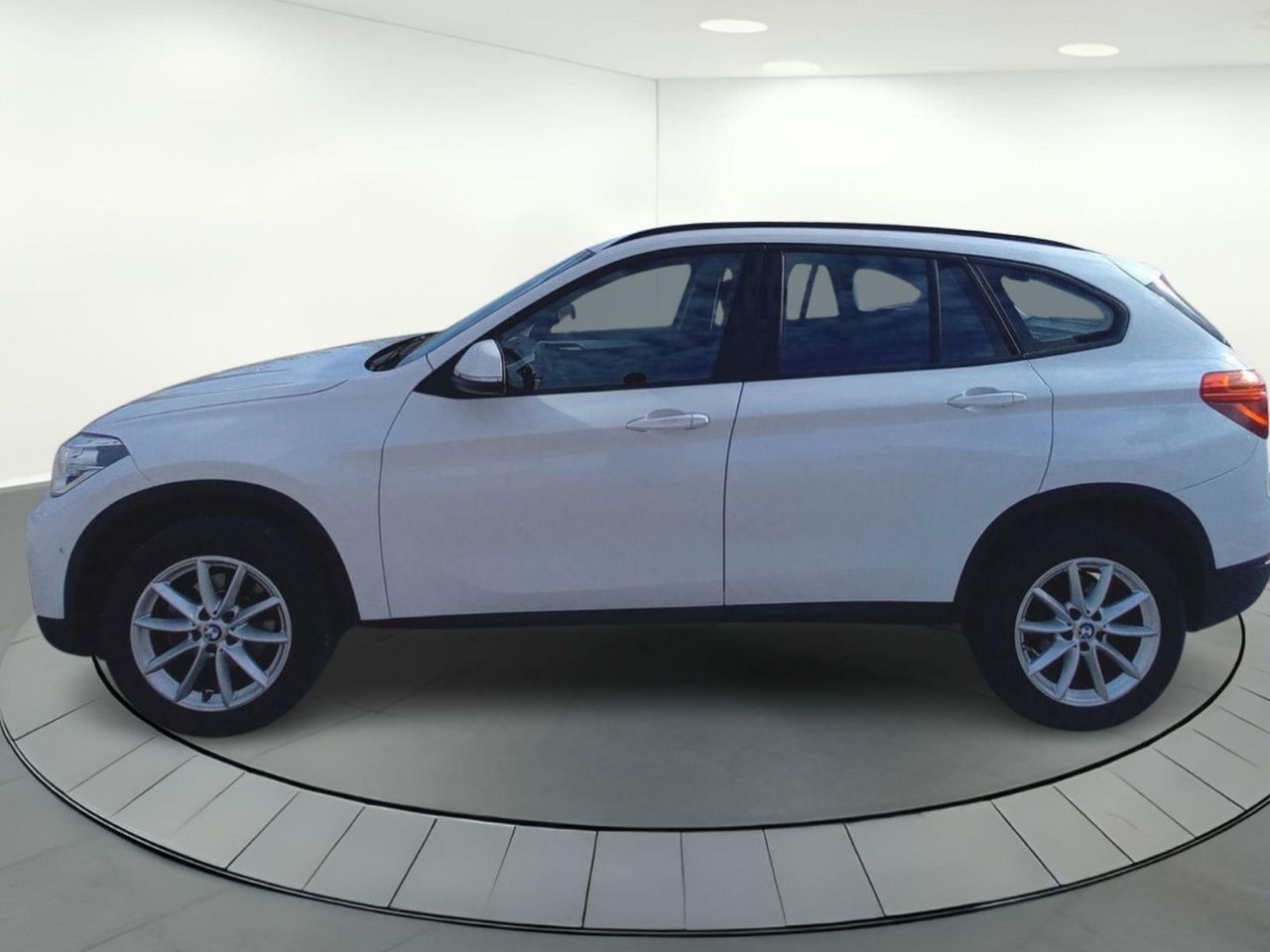 Foto BMW X1 3