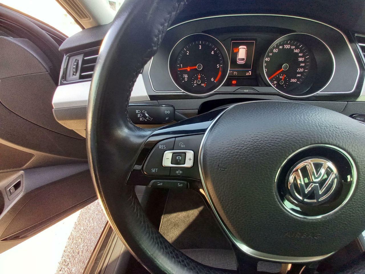 Foto Volkswagen Passat 15