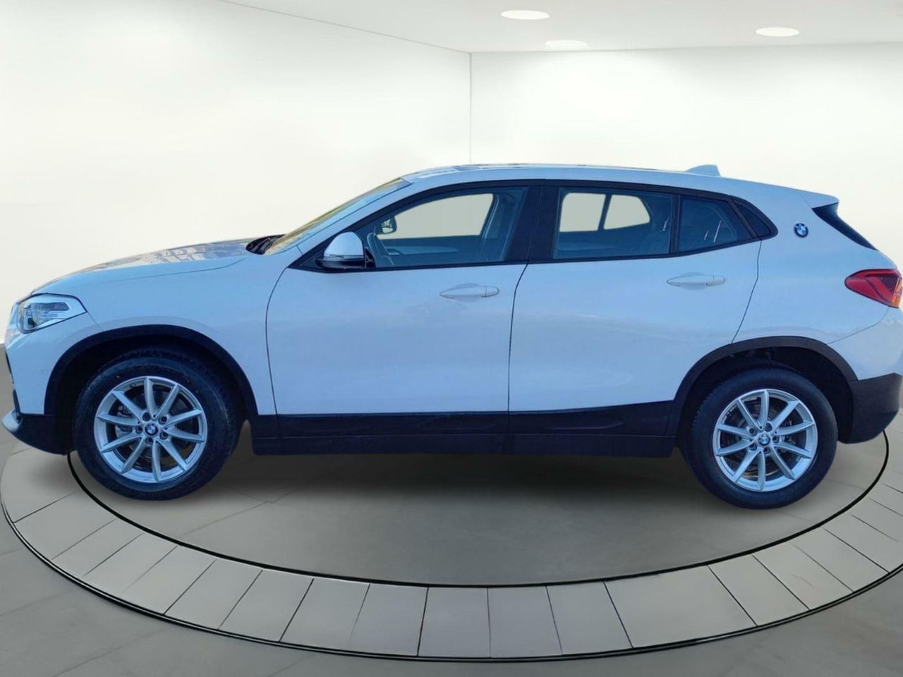 Foto BMW X2 3