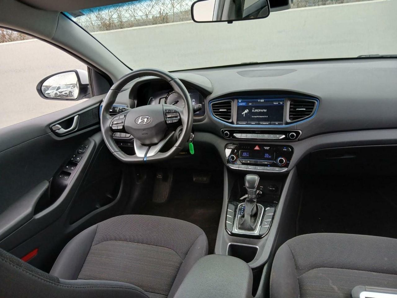 Foto Hyundai IONIQ 3