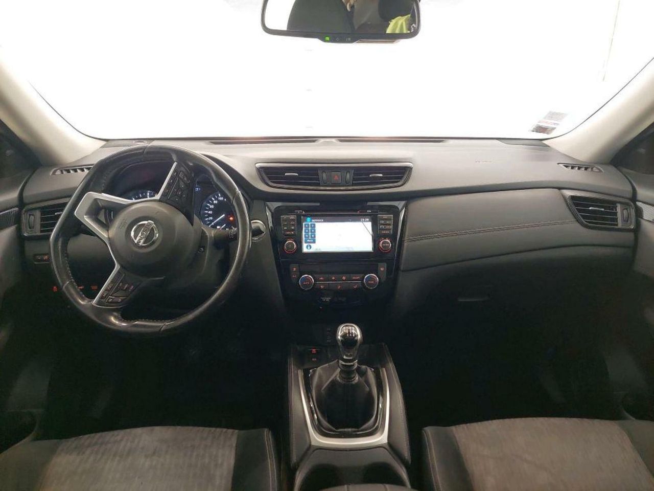 Foto Nissan X-Trail 5