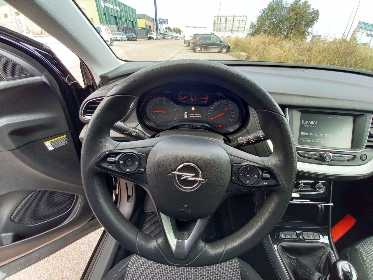 Foto Opel Grandland X 17