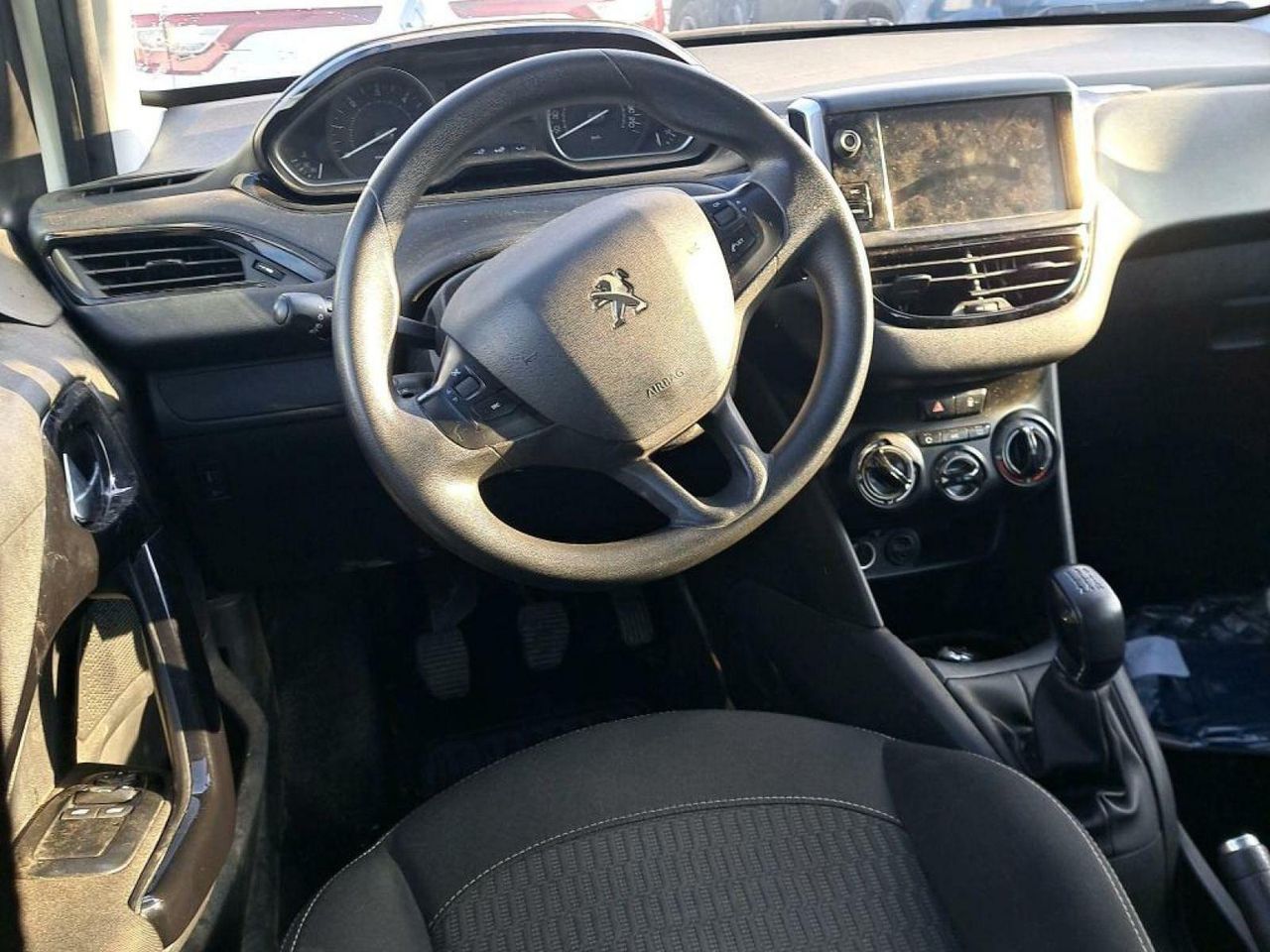 Foto Peugeot 208 7