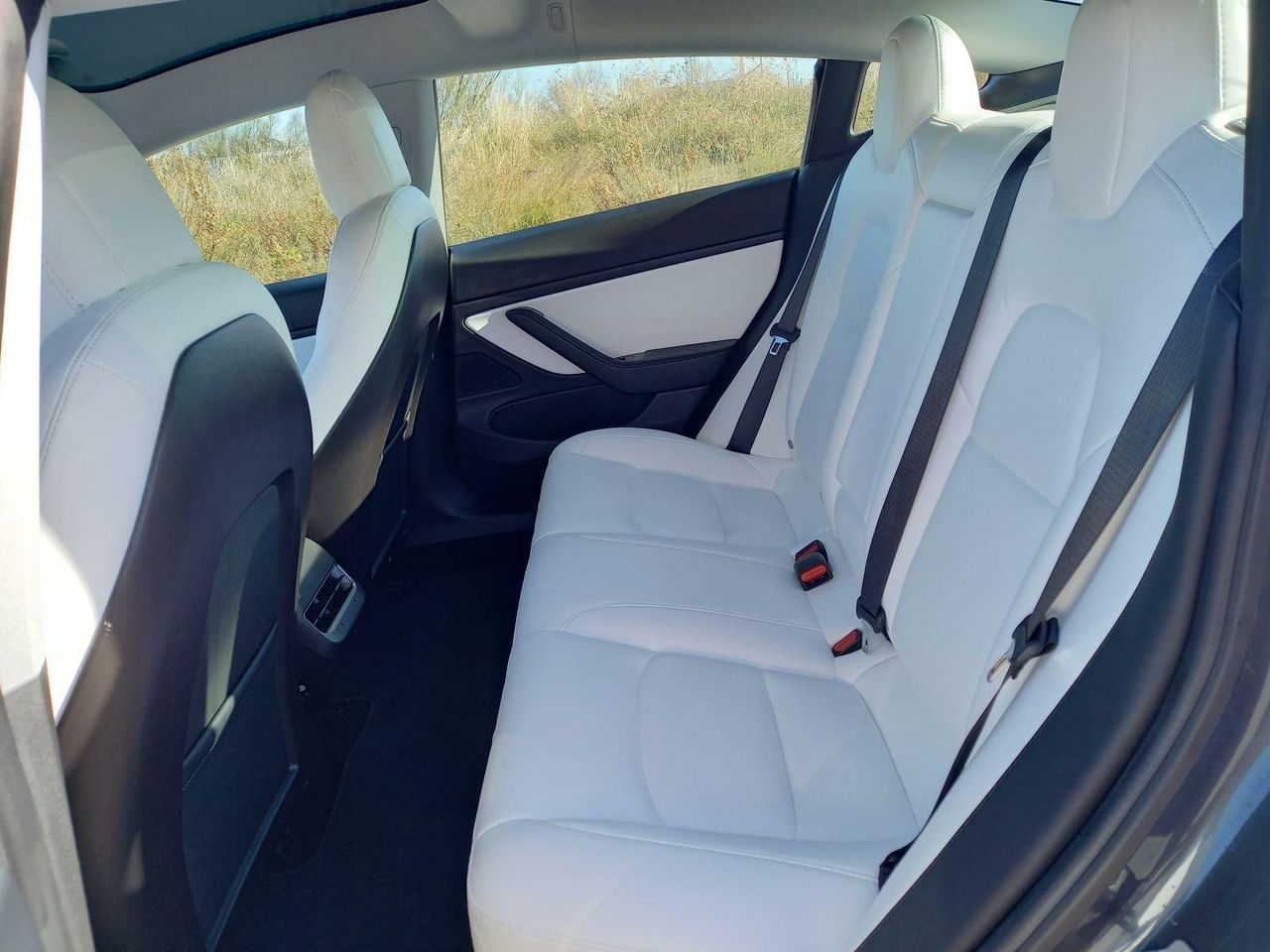 Foto Tesla Model 3 13