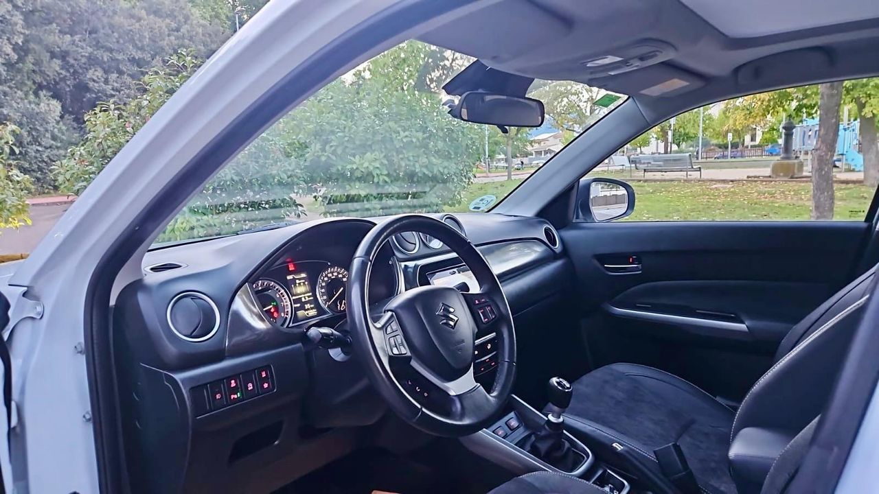 Foto Suzuki Vitara 18