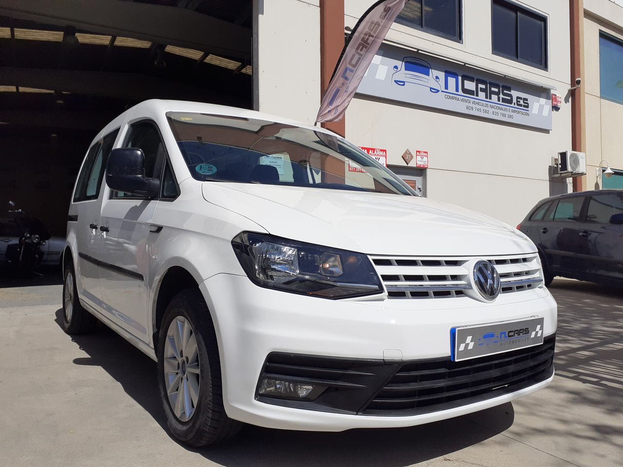 Foto Volkswagen Caddy 15