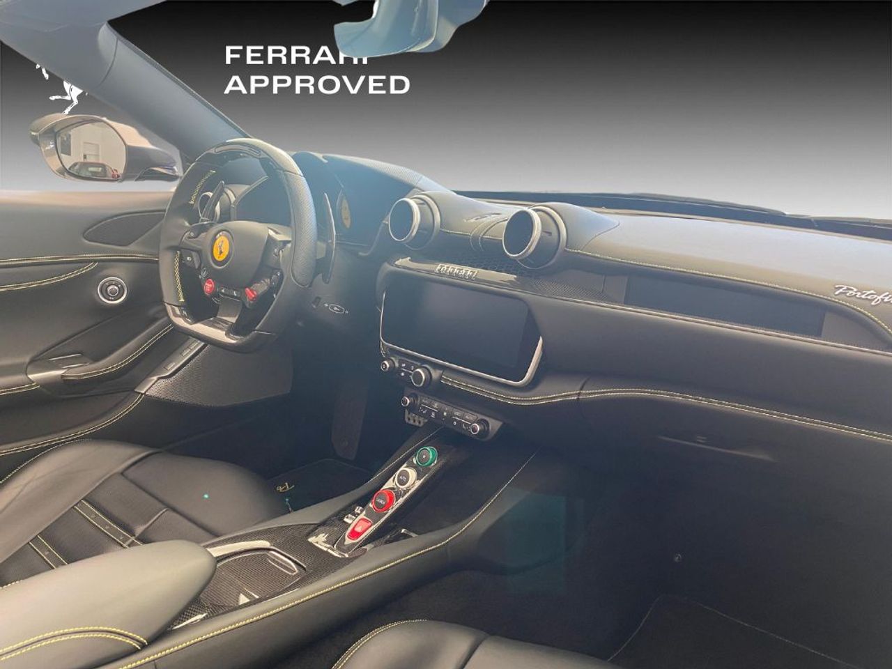 Foto Ferrari Portofino 12