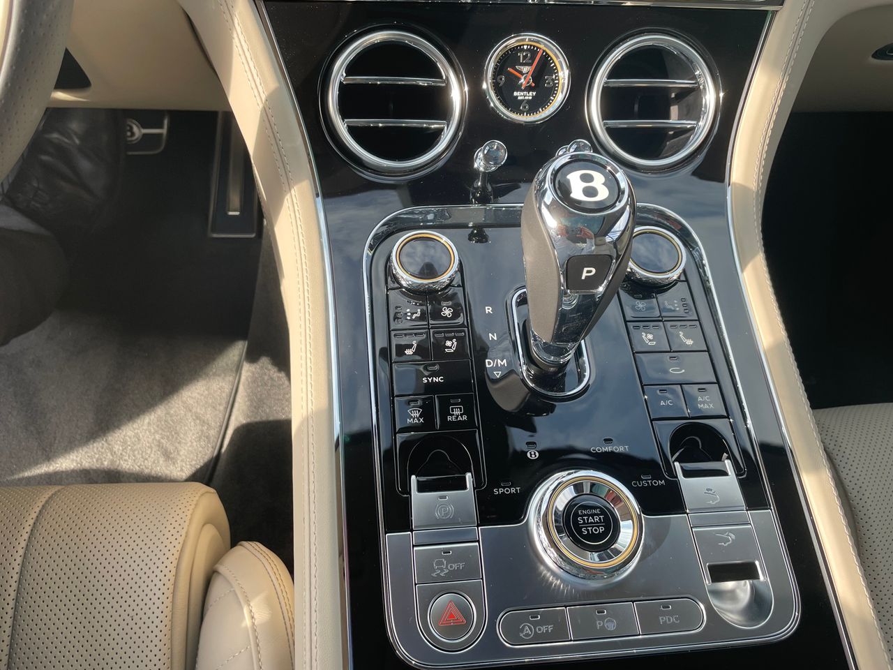 Foto Bentley Continental GT 12