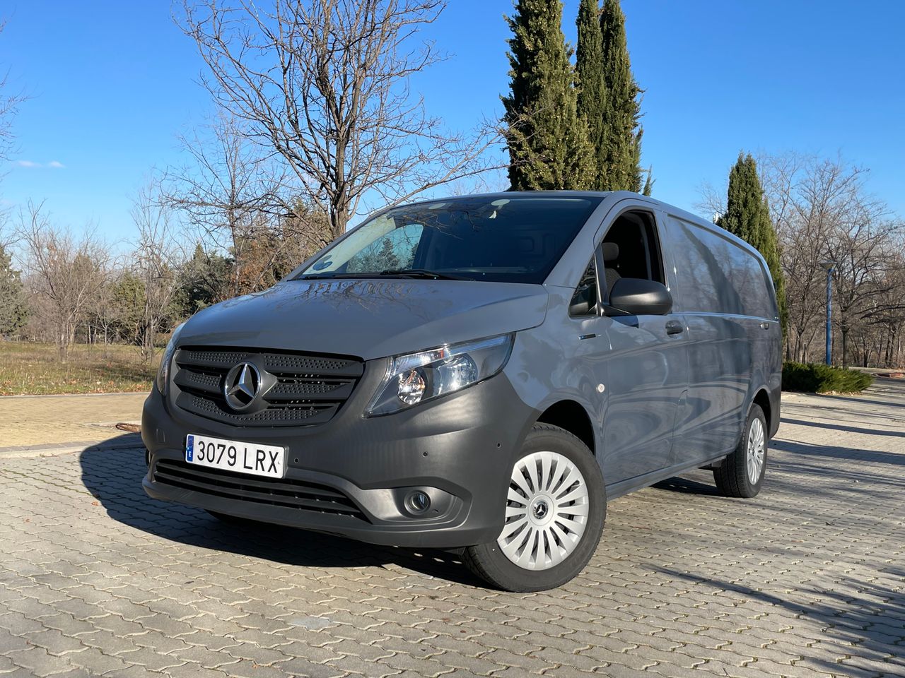 Foto Mercedes-Benz Vito 1