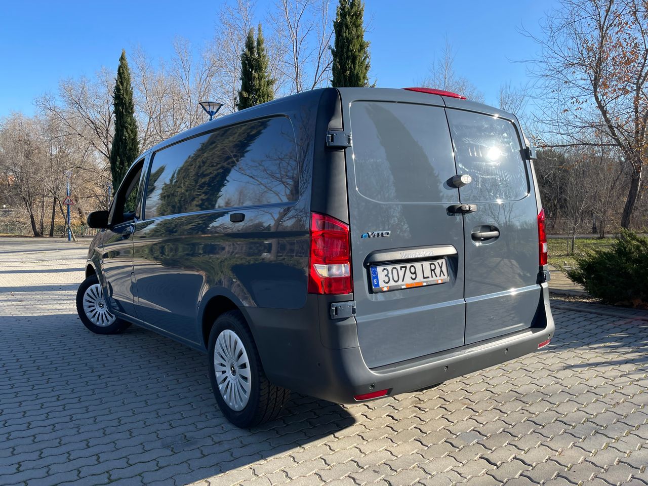 Foto Mercedes-Benz Vito 3