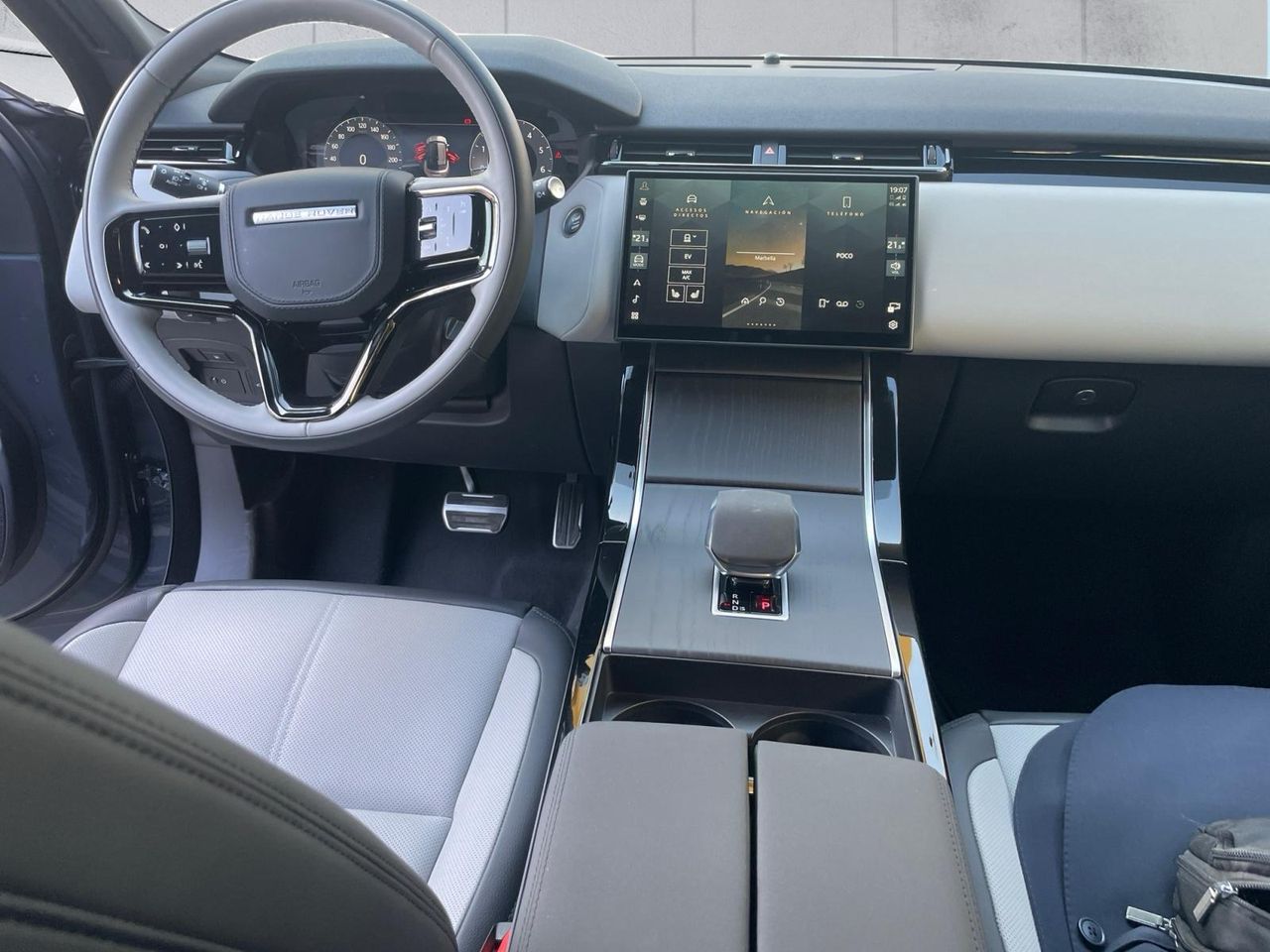 Foto Land-Rover Range Rover Velar 11