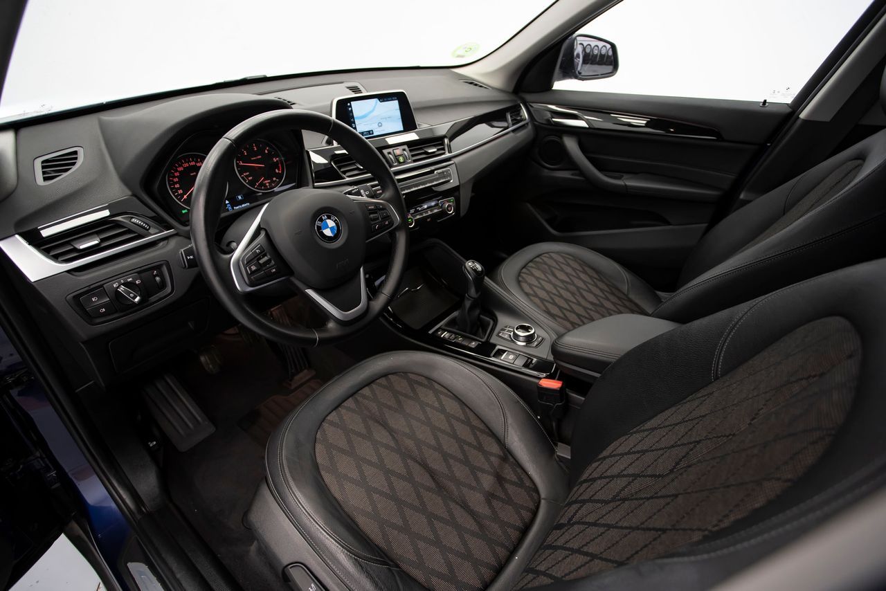 Foto BMW X1 35