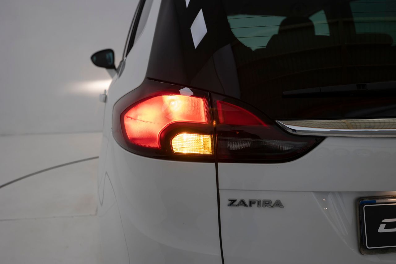 Foto Opel Zafira 19