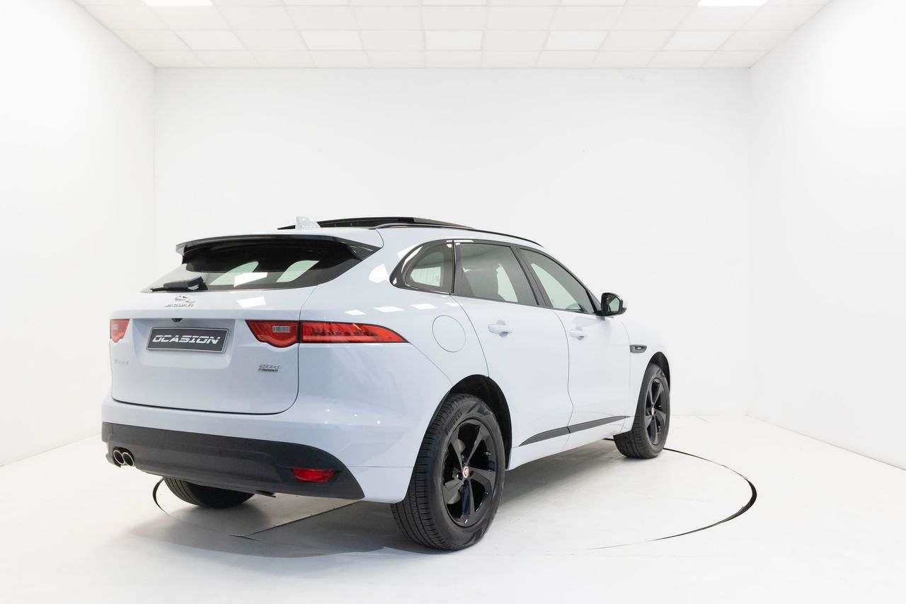 Foto Jaguar F-Pace 2