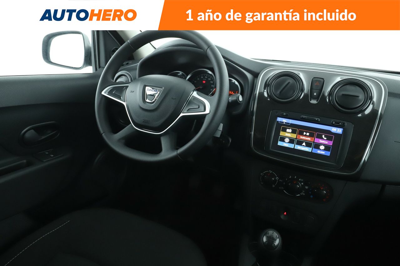 Foto Dacia Sandero 14