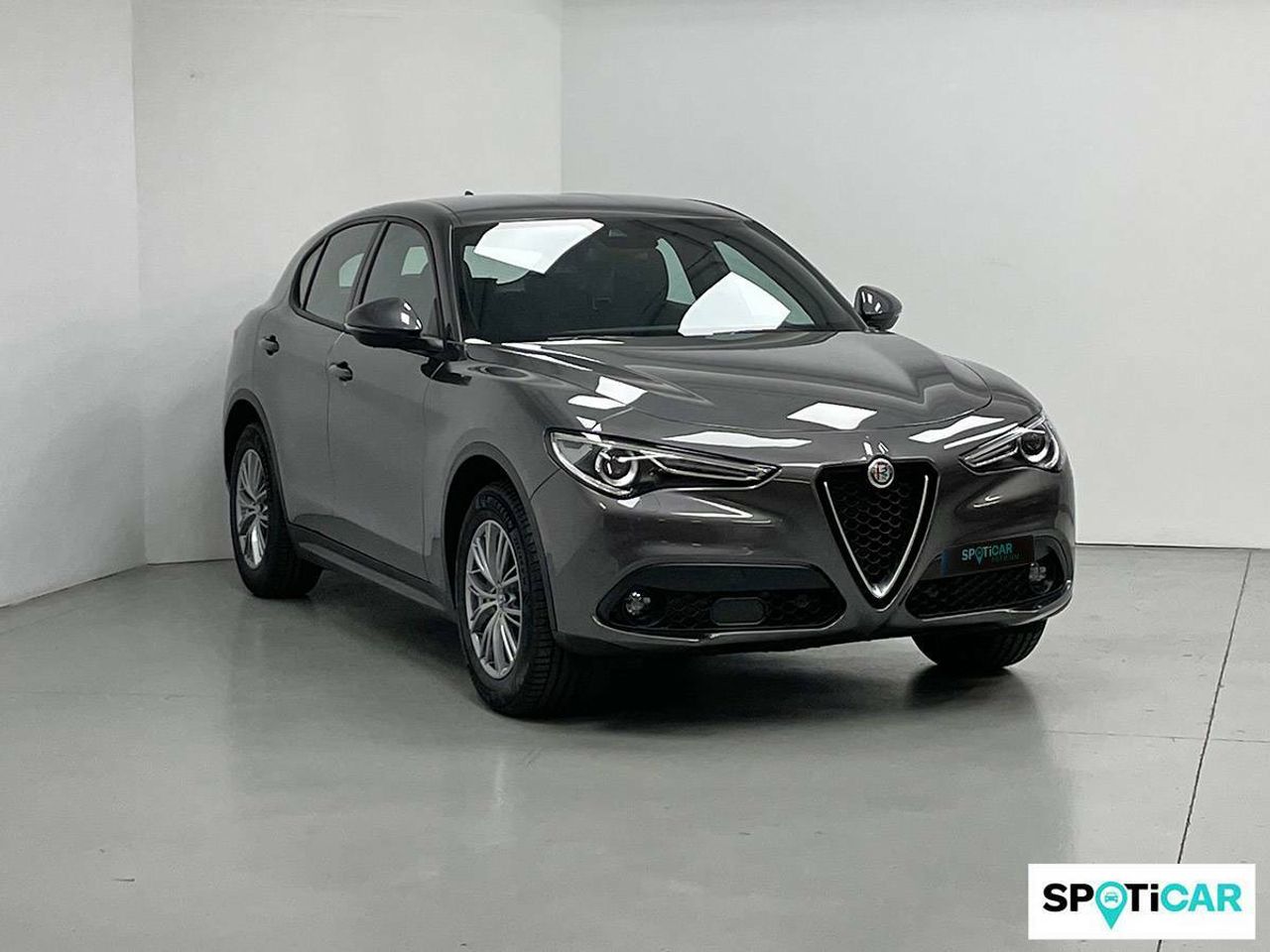 Foto Alfa Romeo Stelvio 3