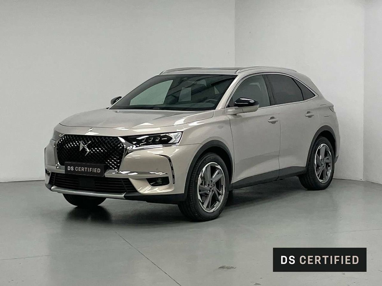 Foto DS Automobiles DS 7 Crossback 1