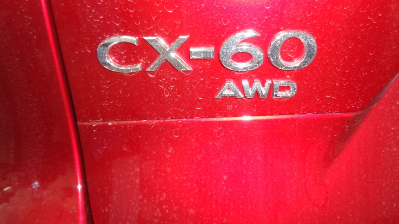 Foto Mazda CX-60 19
