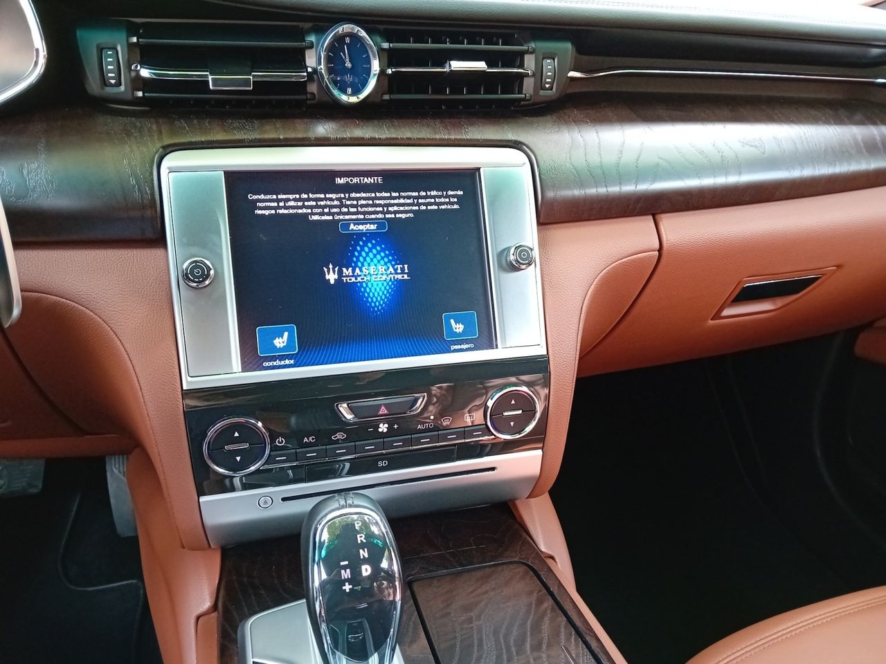 Foto Maserati Quattroporte 14