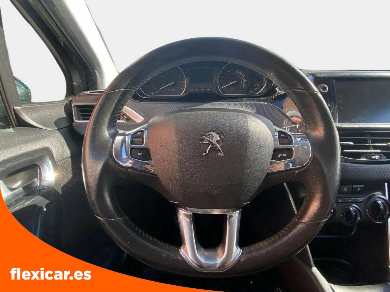 Foto Peugeot 208 19