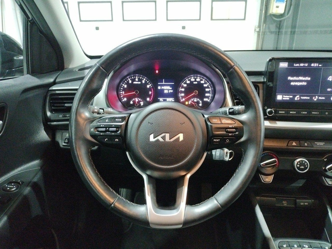 Foto Kia Stonic 11