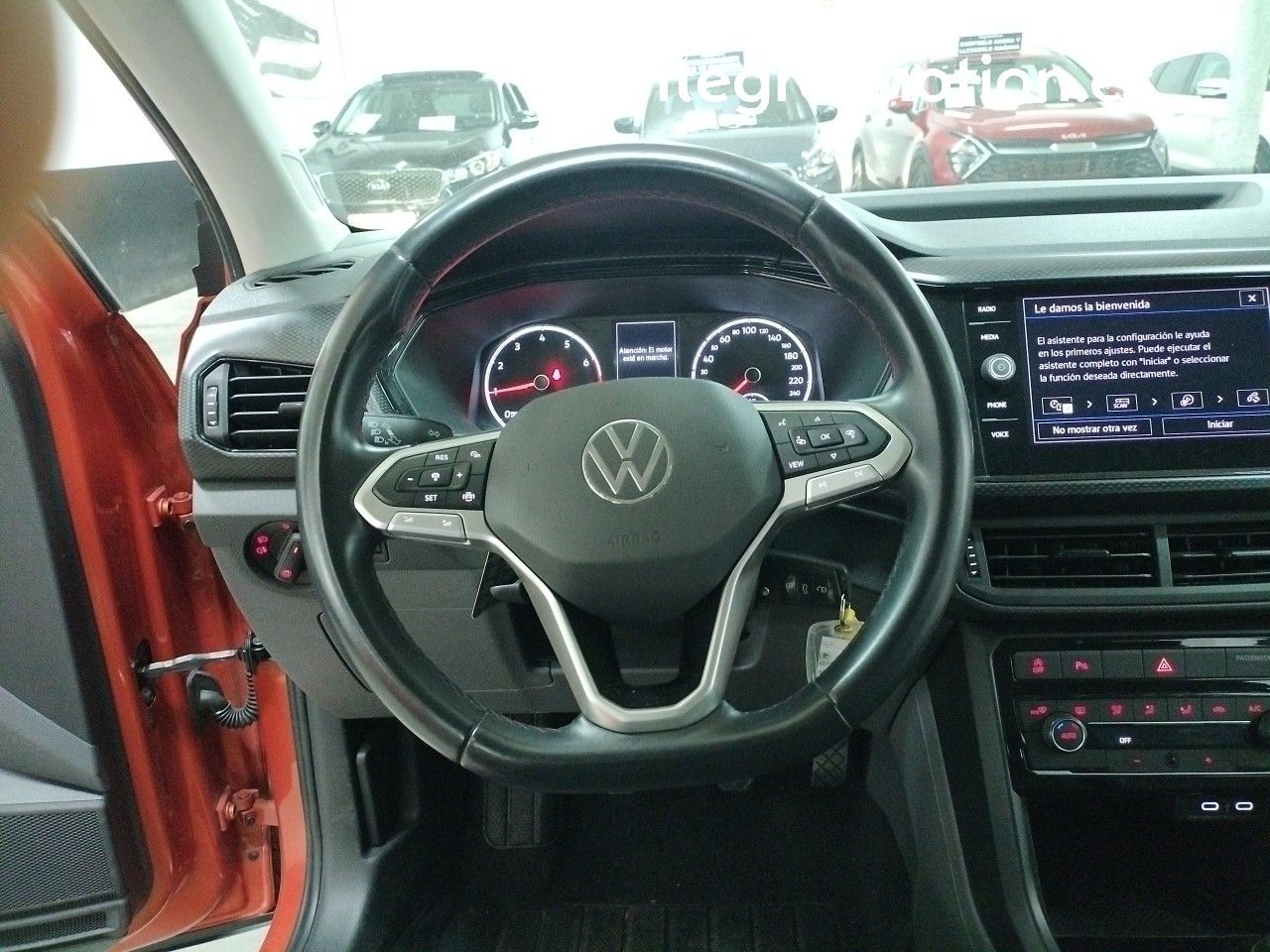 Foto Volkswagen T-Cross 11