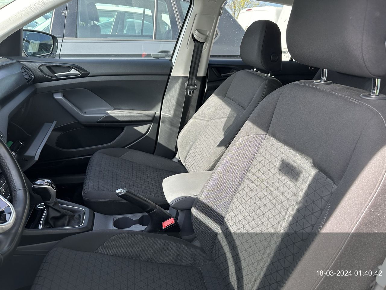 Foto Volkswagen T-Cross 5