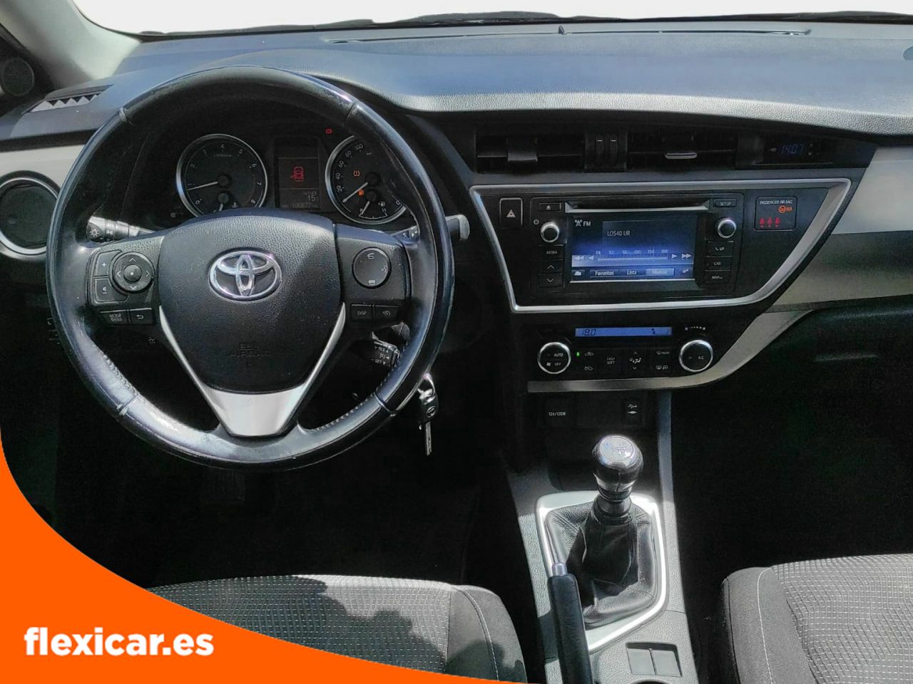 Foto Toyota Auris 10