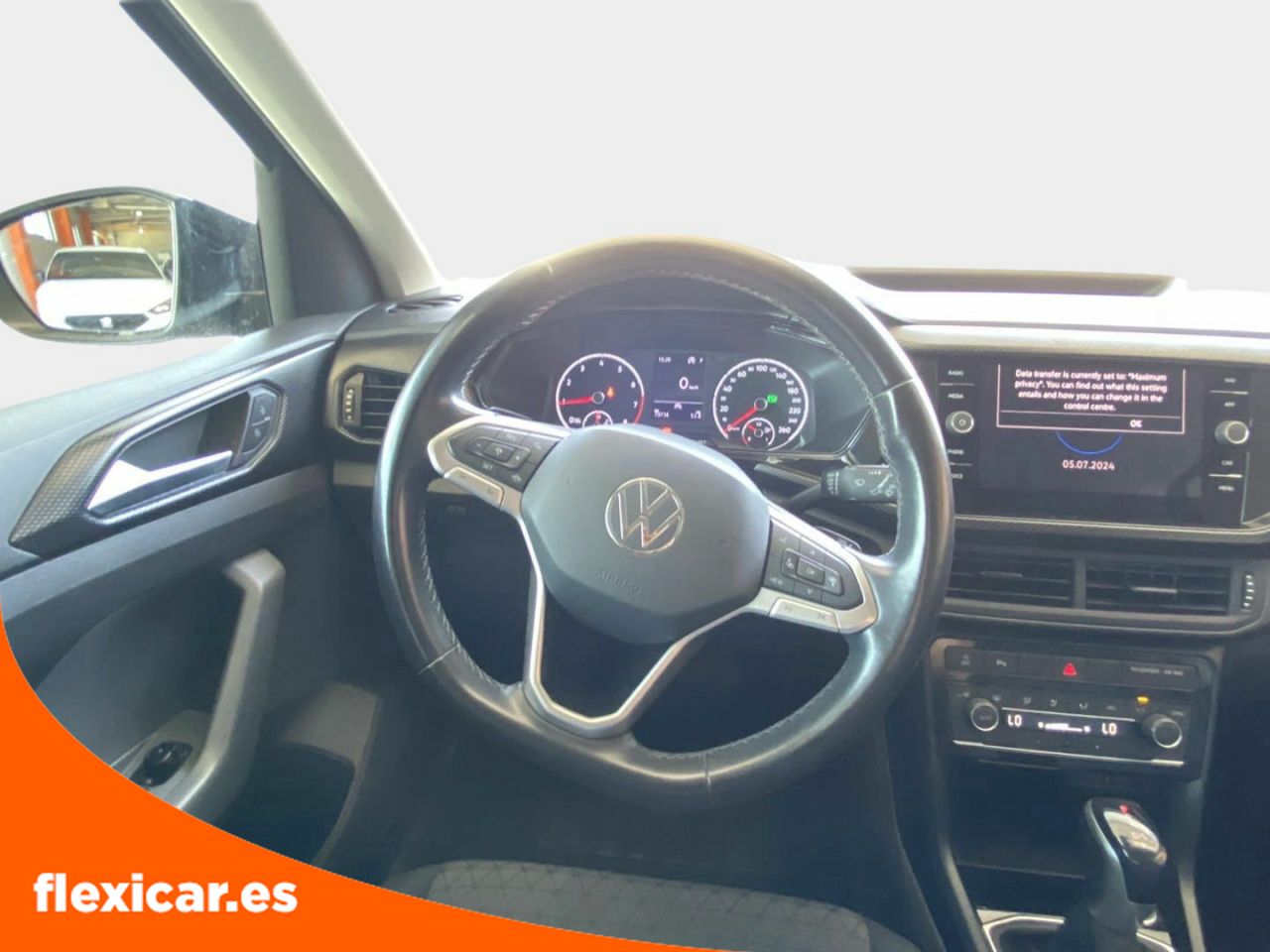 Foto Volkswagen T-Cross 21