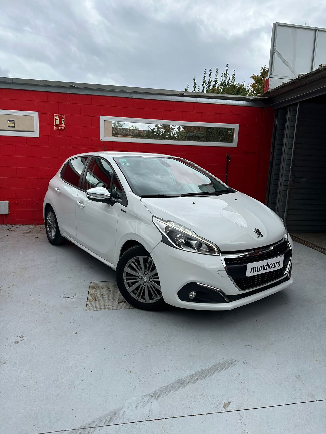 Foto Peugeot 208 5