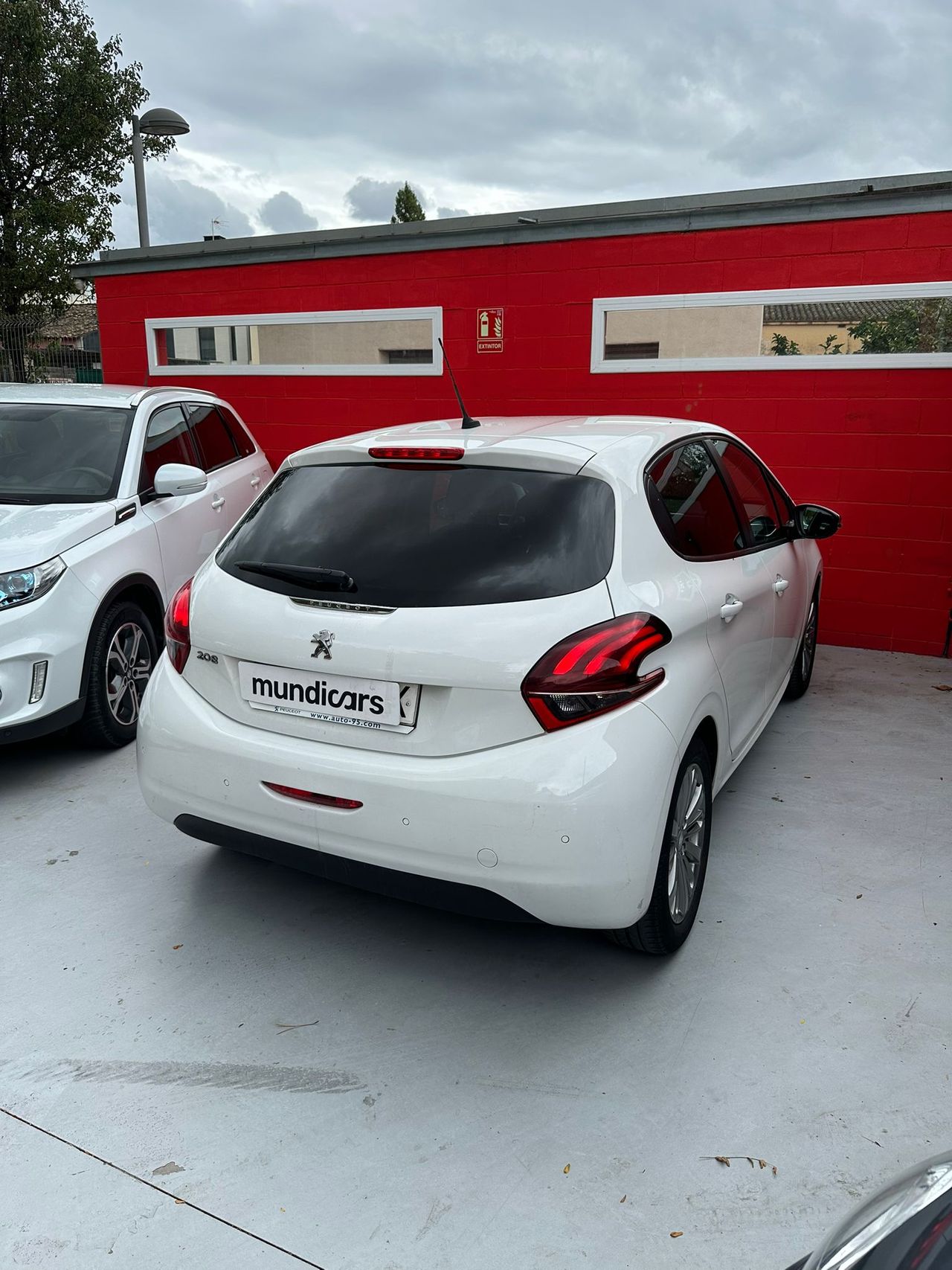 Foto Peugeot 208 10