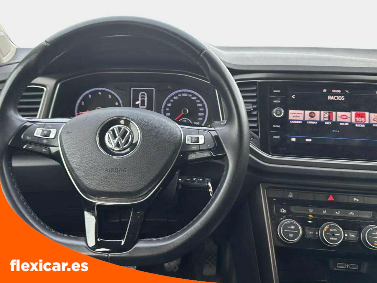 Foto Volkswagen T-Roc 12